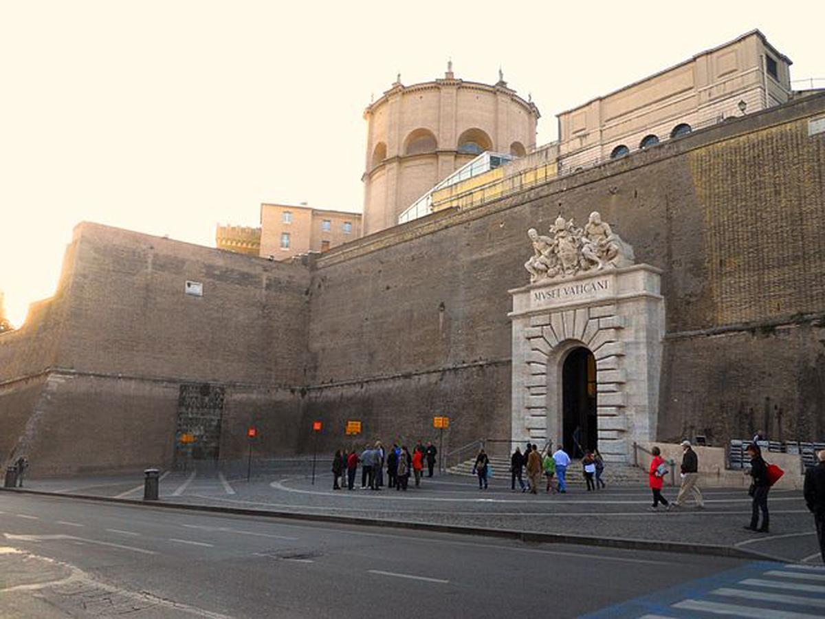 Homehouse Santamaura - San Pietro Rome Exterior photo